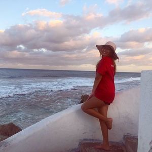 Meet your Posher, Gabriela